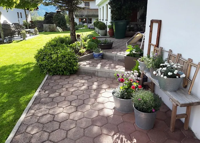 登格兰德豪斯旅馆 酒店 4*