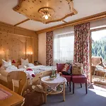 Dengg Hotel